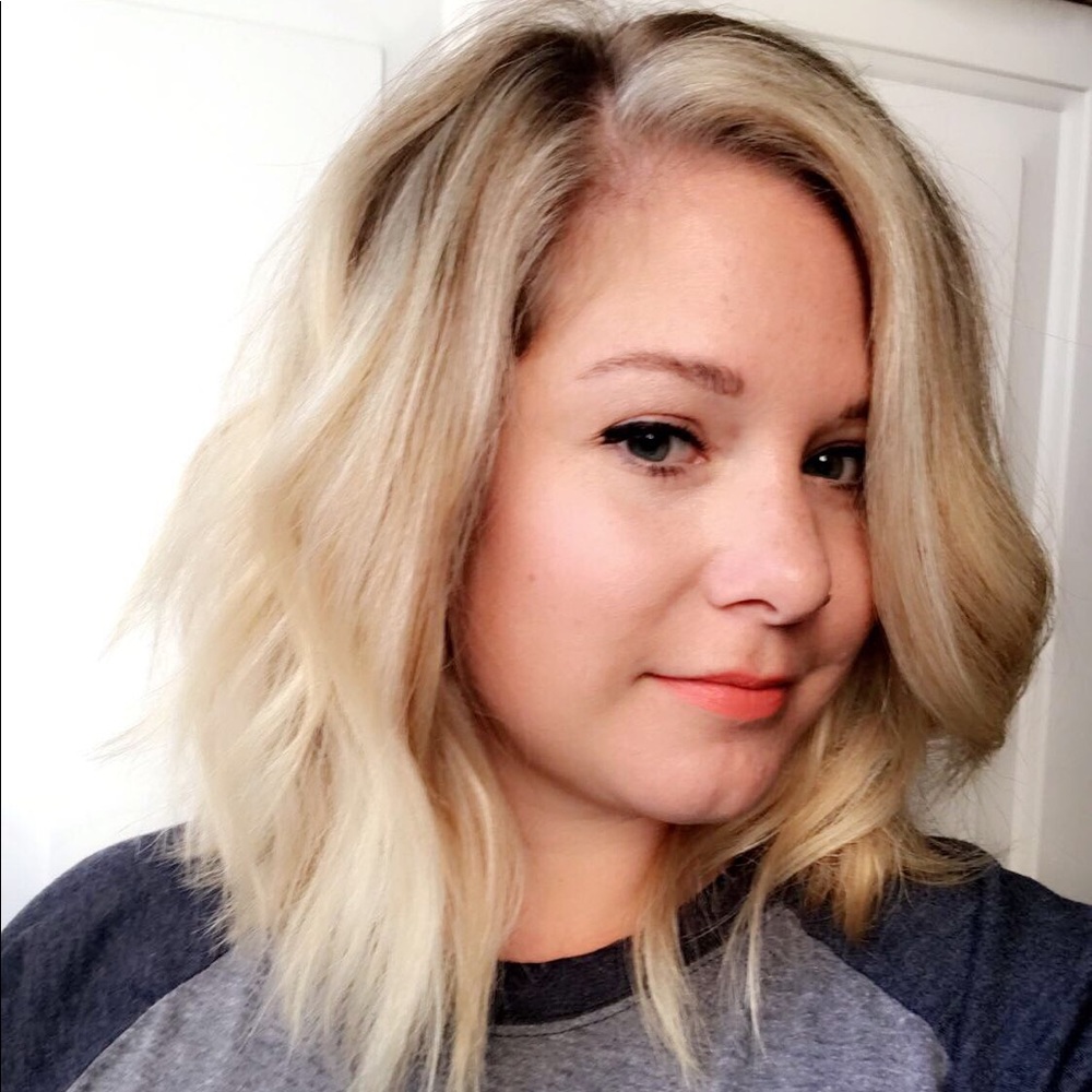 Meet your Posher, Allison